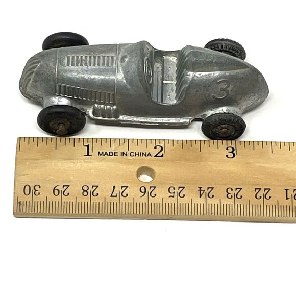 Vintage Tootsie Toy Race Car Number 3 Silver Metal Made in USA Collectible - Picture 8 of 8